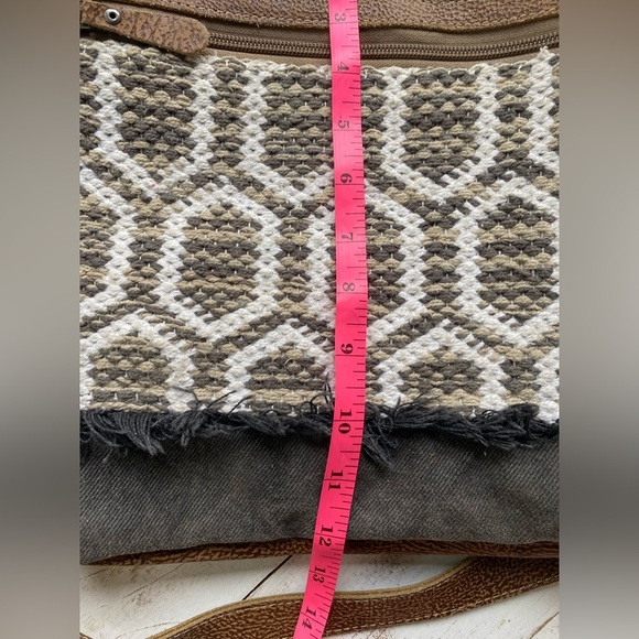 MYRA Bag boho chic Upcycled canvas & Leather crossbody tote cowhide cotton EUC - Picture 15 of 16